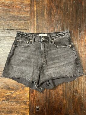 Abercrombie & Fitch 90s Relaxed Cutoff Washed Black Denim Curve Love Shorts
